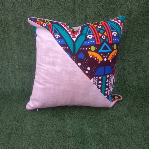 African Print Pillow Cover with Zipper - Picture 5 of 15